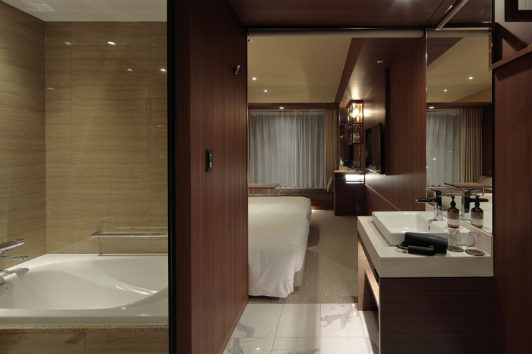 Bathroom 30