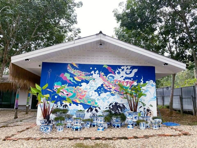 Hug Him Kien - Nan Hug Him House, K. Phu Pieng