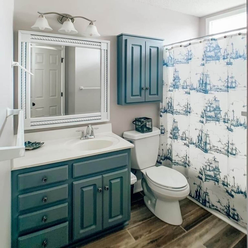 Bathroom 5, A Beach To Remember 4 Bedroom Home by RedAwning, Brunswick