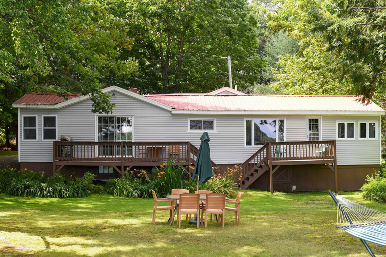 Exterior & Views 2, Life on the Lake With Private Dock & Fire Pit!, Kennebec