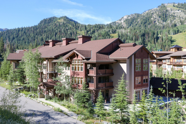Exterior 5, 2403 - Two Bedroom Deluxe Eagle Springs East 2 Condo by RedAwning, Salt Lake