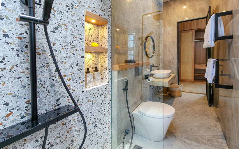 Bathroom 5