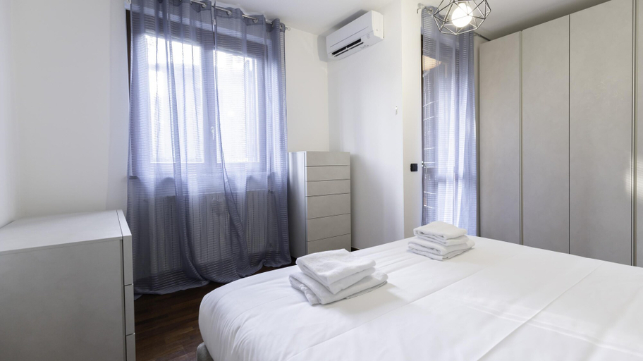 Bedroom 4, Villa Donatori in Lesmo, Monza and Brianza