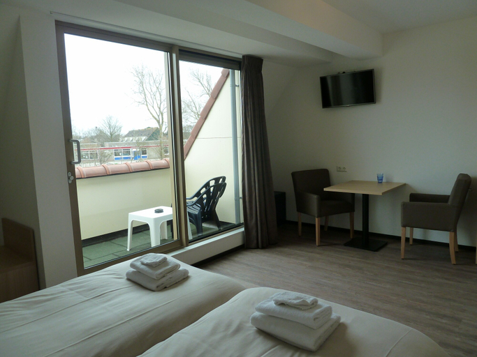 Bedroom 3, Hotel 't Zwaantje, Zijpe
