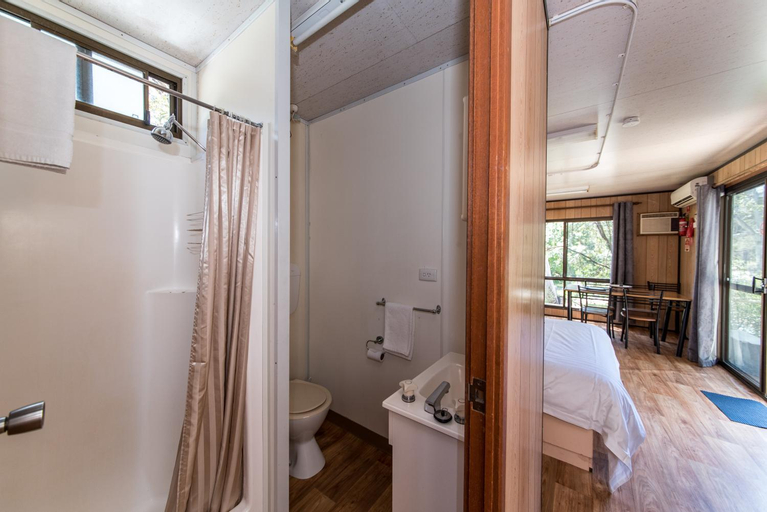 Bedroom 3, Belair National Park Holiday Park, Adelaide