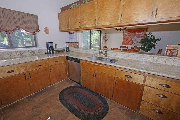 Private kitchen 5, 3407 Pine Hill 2 Bedroom Home by RedAwning, El Dorado