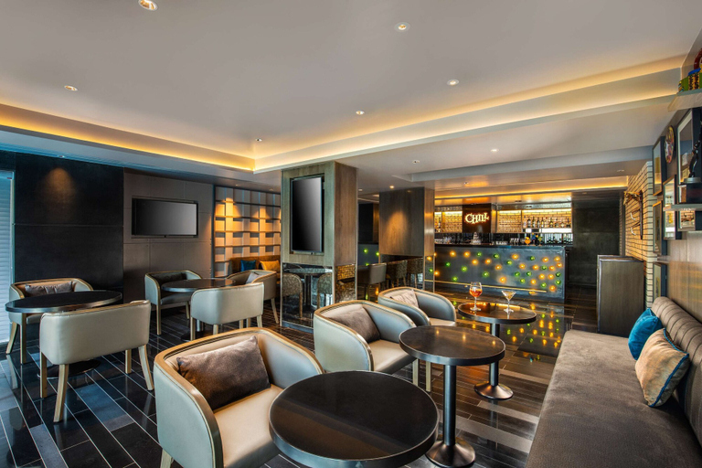 Food & Drinks 5, Royal Hometel Suites Dahisar Mumbai, Mumbai Suburban