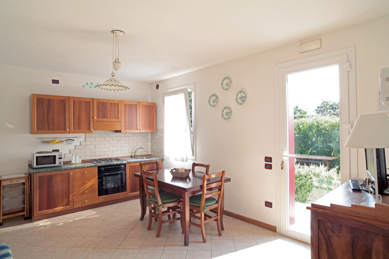 Dining Room 2