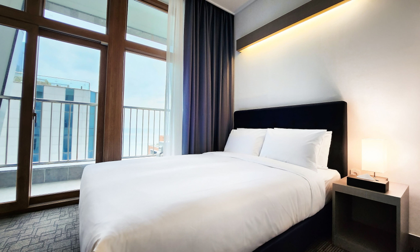 Bedroom 5, Haeundae Blue Story Hotel, Haeundae