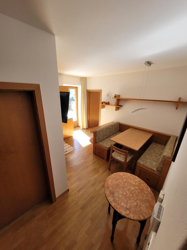 Others 2, Appartements Lena, Bolzano