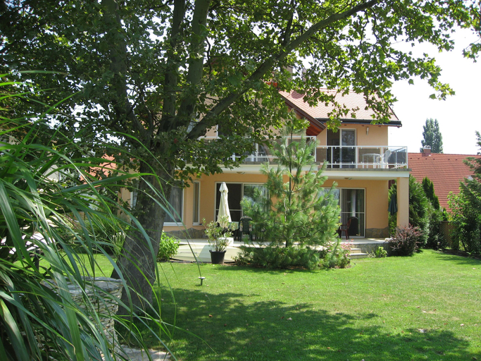 Others 4, Sunshine Beach House directly at the lake, Balatonföldvári