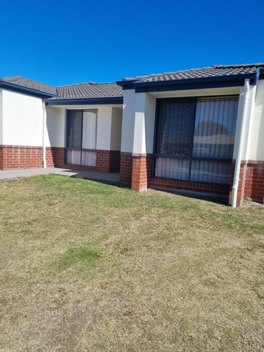 BLK Stays Guest House Deluxe Units Bellmere, Caboolture - Midwest