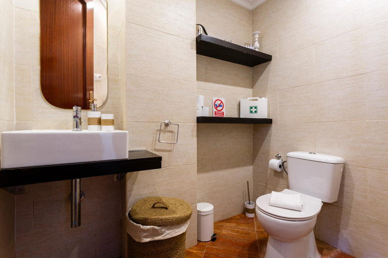 Bathroom 2, Atico de los FRANCESES by Cadiz4Rentals, Cádiz