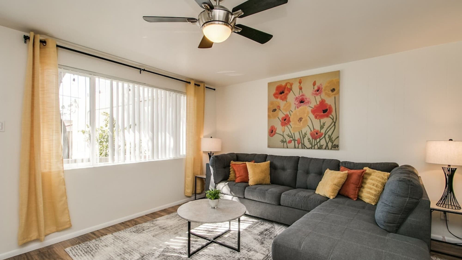Living area 3, Cozy Arcadia Hideaway W/charm & Style!, Maricopa