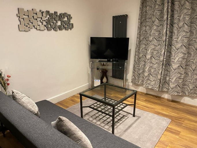 Others 3, 1-bed Apartment in London Archway n19 3nu, London