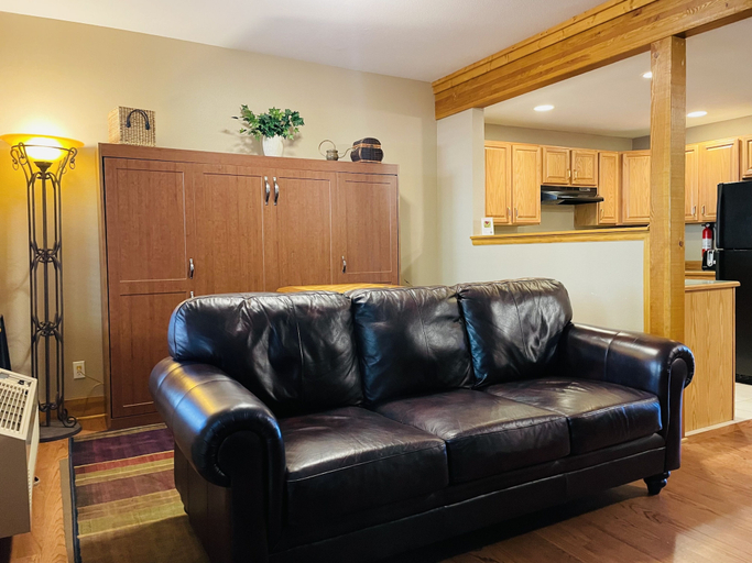 Living area 3, Hallett Peak 101 2 Bedroom Condo by RedAwning, Larimer
