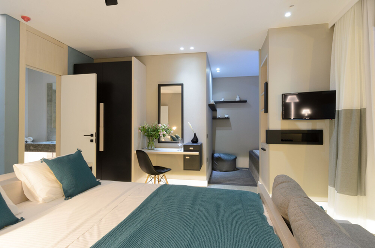 Bedroom 4, Domes Aulus Elounda Resort, Curio Collection by Hilton - All inclusive, Crete