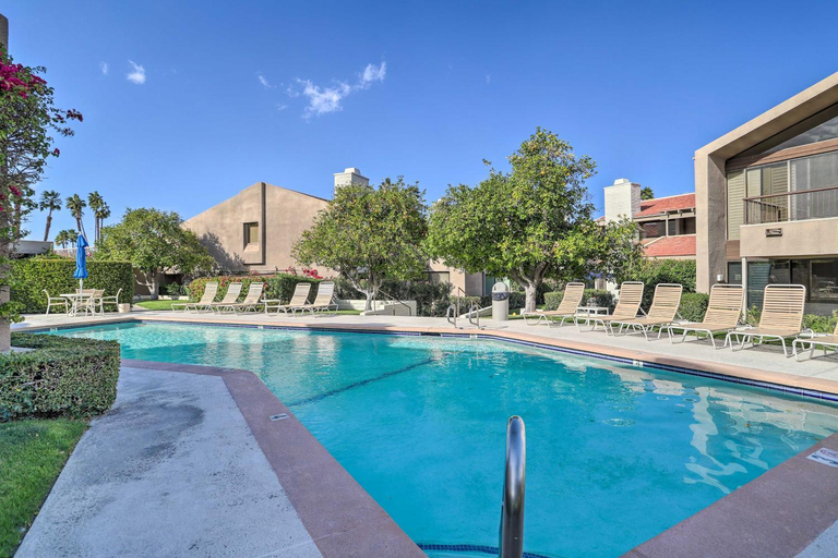 Sport & Beauty 2, Pool & Hot Tub Access: Palm Desert Studio Condo, Riverside