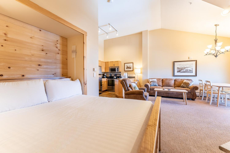 Bedroom 3, Buffalo Lodge by Summit County Mountain Retreats, Summit