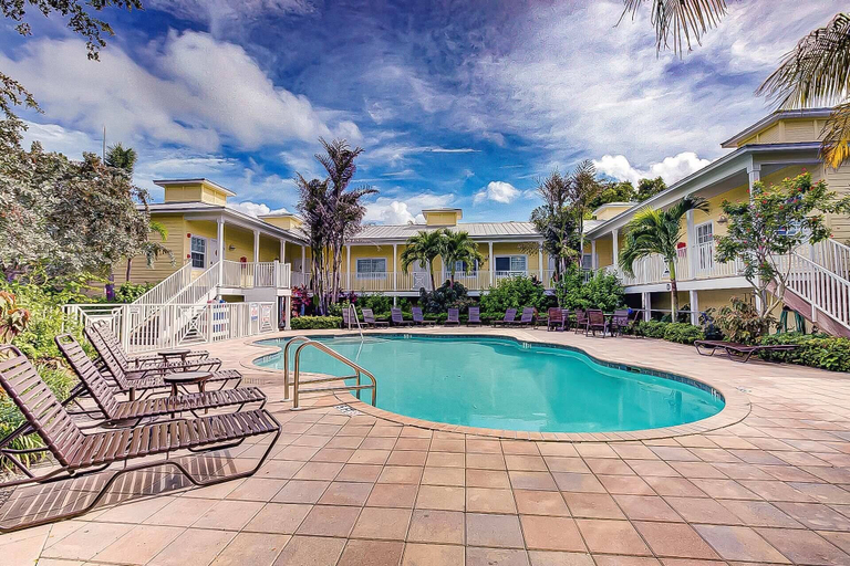 Exterior 3, Beach Club Modern Condo C Bldg, Sarasota