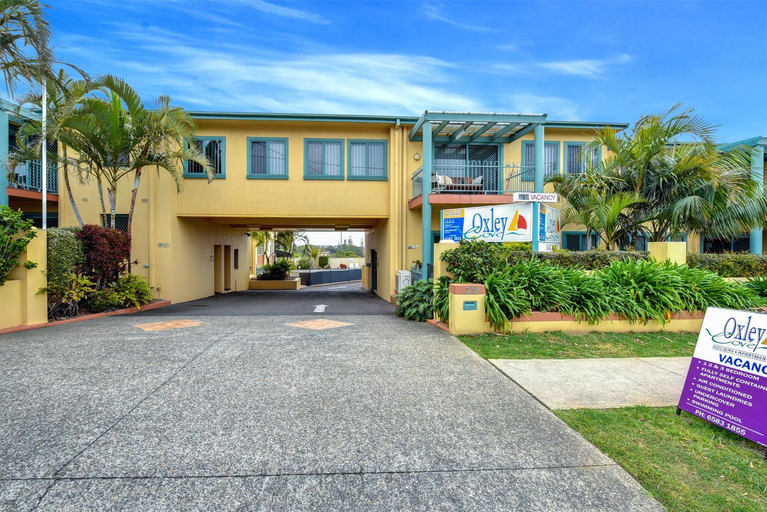 Exterior & Views 1, Oxley Cove Holiday Apartment, Port Macquarie-Hastings - Pt A
