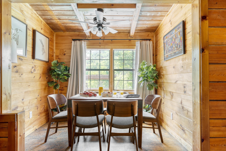 Dining, Little Sparrow by Avantstaydowntown Pigeon Forge Cabin, Sevier