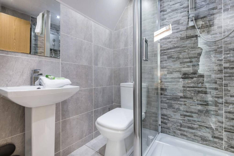 Bathroom 4, Host Apartments The Georgian Quarters at Canning, Sefton