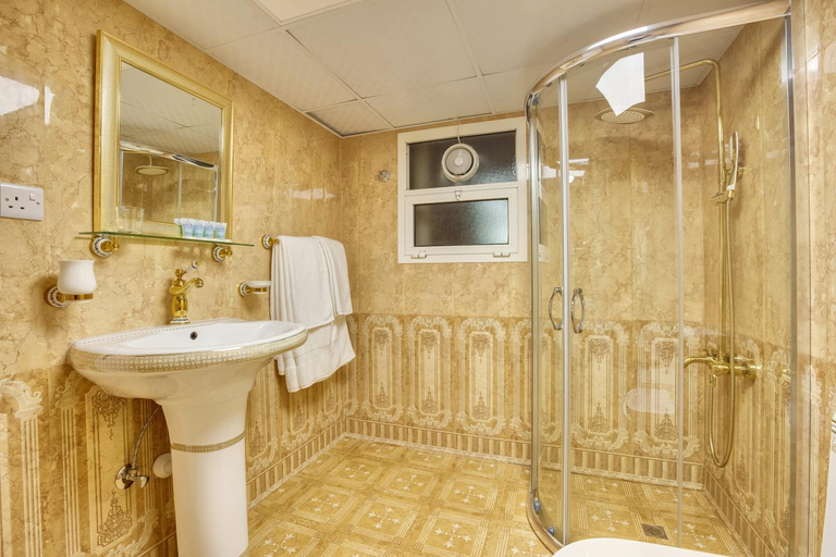 Bathroom 4, Al Khalidiah Resort, Sharjah City