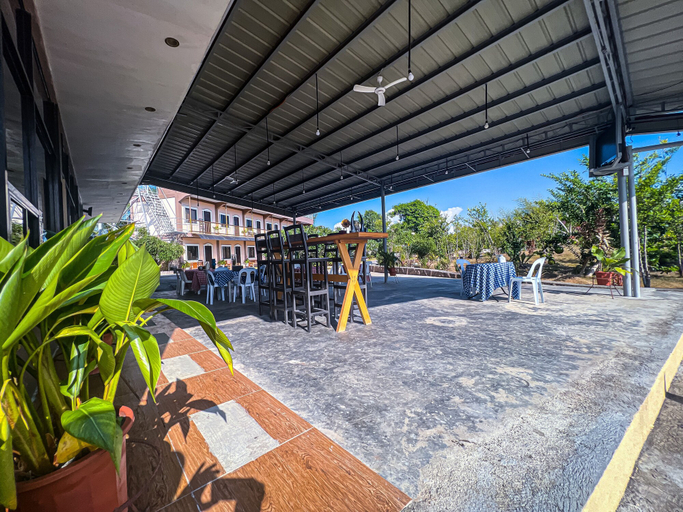 Food & Drinks 5, La Plumerias, Moalboal