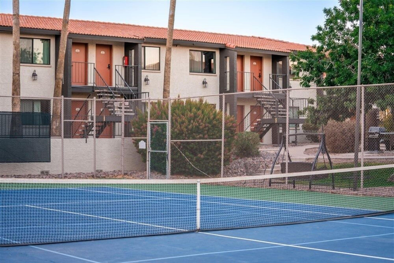 Sport court 4, 144 Fully Furnished 1BR Suite-Pet Friendly! by RedAwning, Maricopa