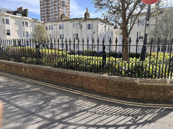 Exterior & Views 2, Brighton Beach Stylish 1 Bed Apartment, Brighton and Hove