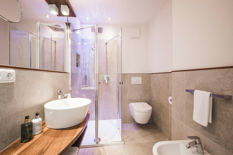 Bathroom 5, Hotel Villa Kastelruth, Bolzano