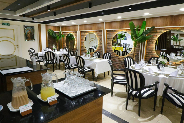 Food & Drinks 5, United Hotel International, Mfoundi