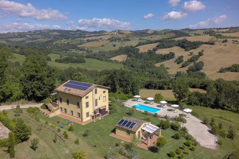 Exterior view 5, Agriturismo Tre Querce, Macerata