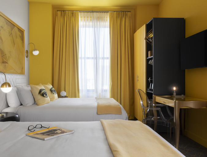 Bedroom 8