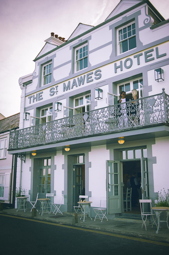 Others 5, St Mawes Hotel, Cornwall