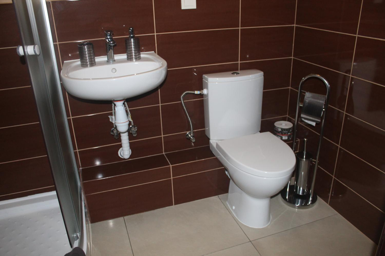 Bathroom 4, Westend Hotel Kiev, Solomians'kyi