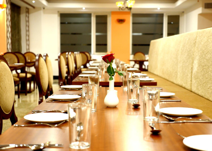 Food & Drinks 5, AVS Imperiaa Hotel - Karaikal, Karaikal
