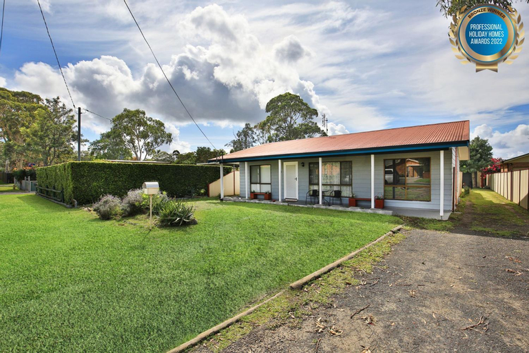 Exterior & Views 1, Bahia I Pet Friendly I 10 Min Walk to Bay, Shoalhaven - Pt B