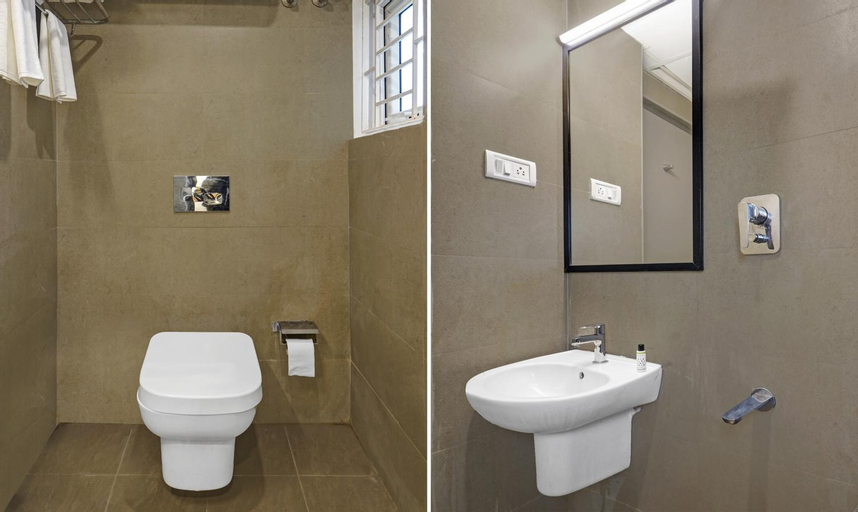 Bathroom 4