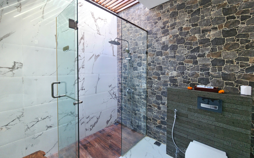 Bathroom 5, Villa Rumpi Seminyak by Nagisa Bali, Badung