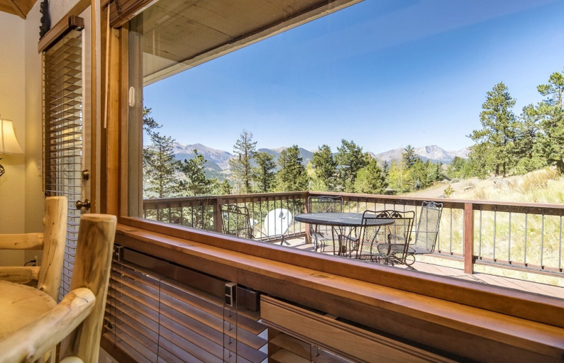 Balcony 2, Tranquil Luxury Vacation At Windcliff 3 Bedroom Home by RedAwning, Larimer