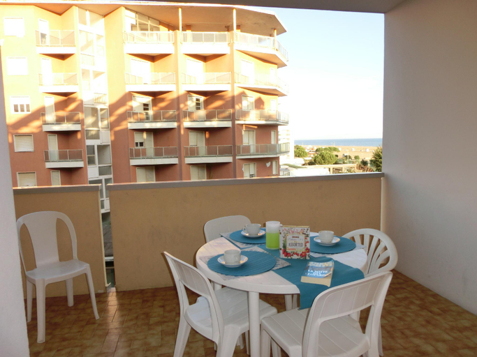 Others 5, Apartment in a seafront building with swimming pool - By Beahost Rentals, Venezia