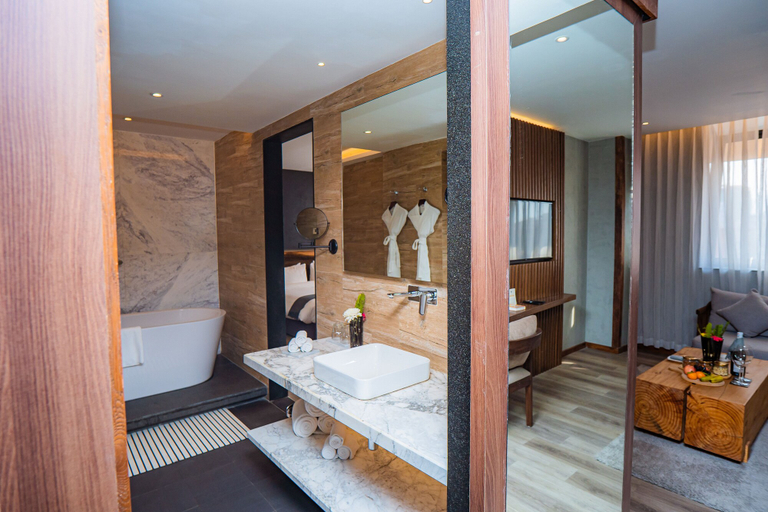 Bathroom 5, Hotel Barahi Kathmandu, Bagmati