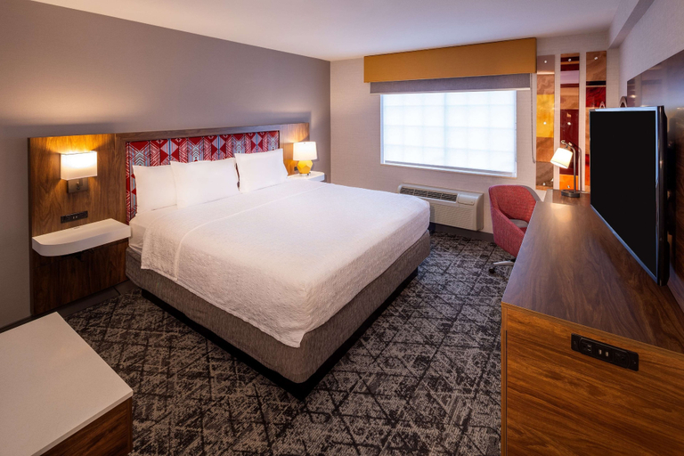 Bedroom 3, Hampton Inn Pullman, Whitman