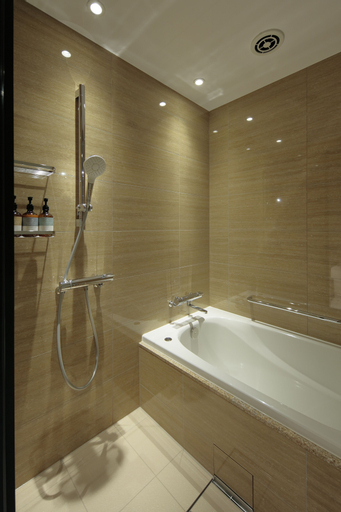 Bathroom 21