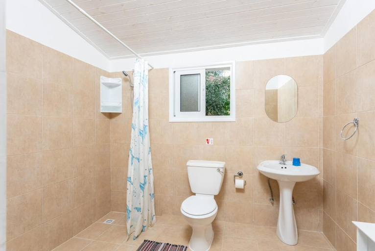 Bathroom 3, Villa Lela Pente
