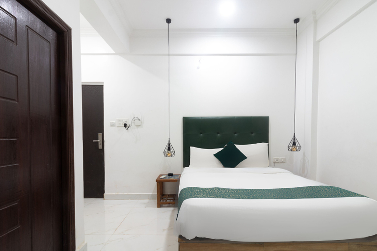 Bedroom 2, The Mayfield Resort - Vagator, North Goa