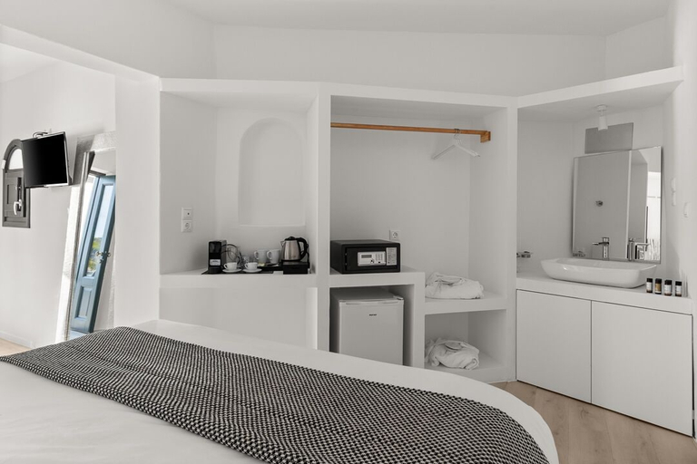 Bedroom 4, Mill Houses New Elegant Suites by Mr and Mrs White, South Aegean