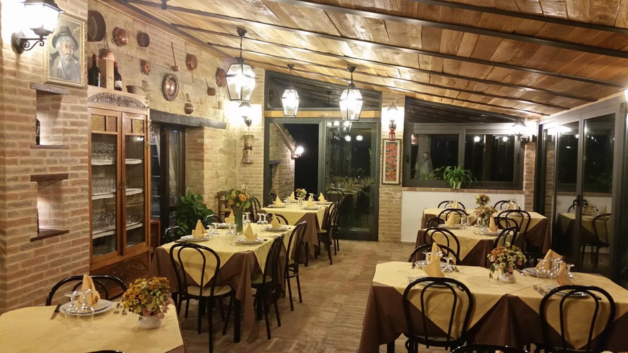 Food & Drinks 4, Agriturismo Tre Querce, Macerata